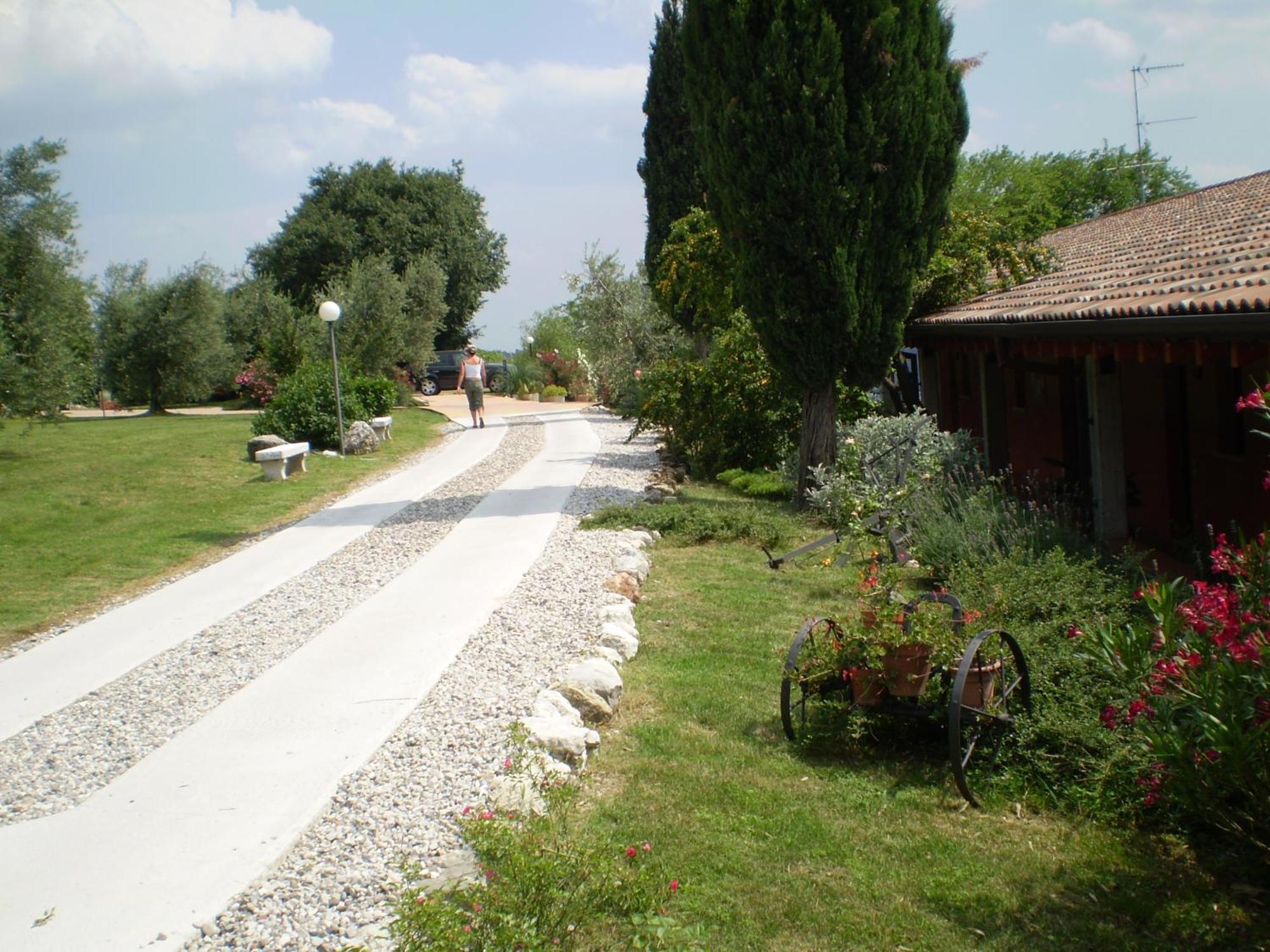 Agriturismo Renzano Garden Apartments Salò Exterior foto