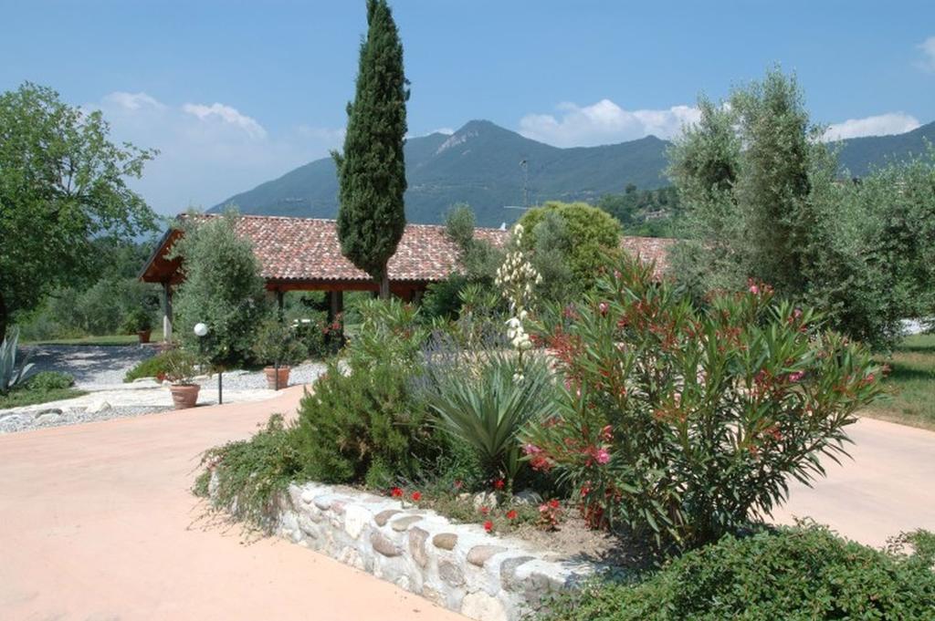 Agriturismo Renzano Garden Apartments Salò Exterior foto