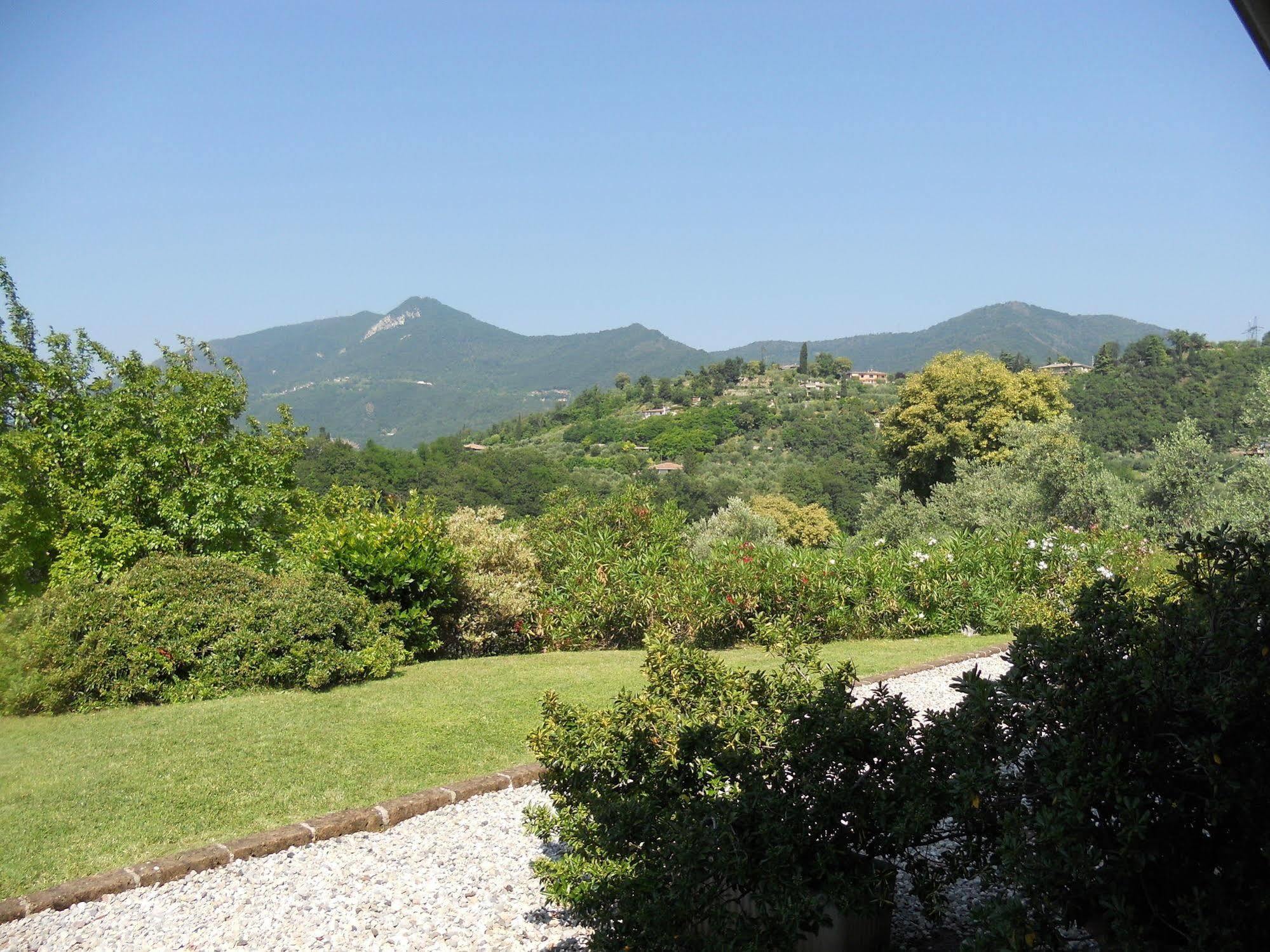 Agriturismo Renzano Garden Apartments Salò Exterior foto